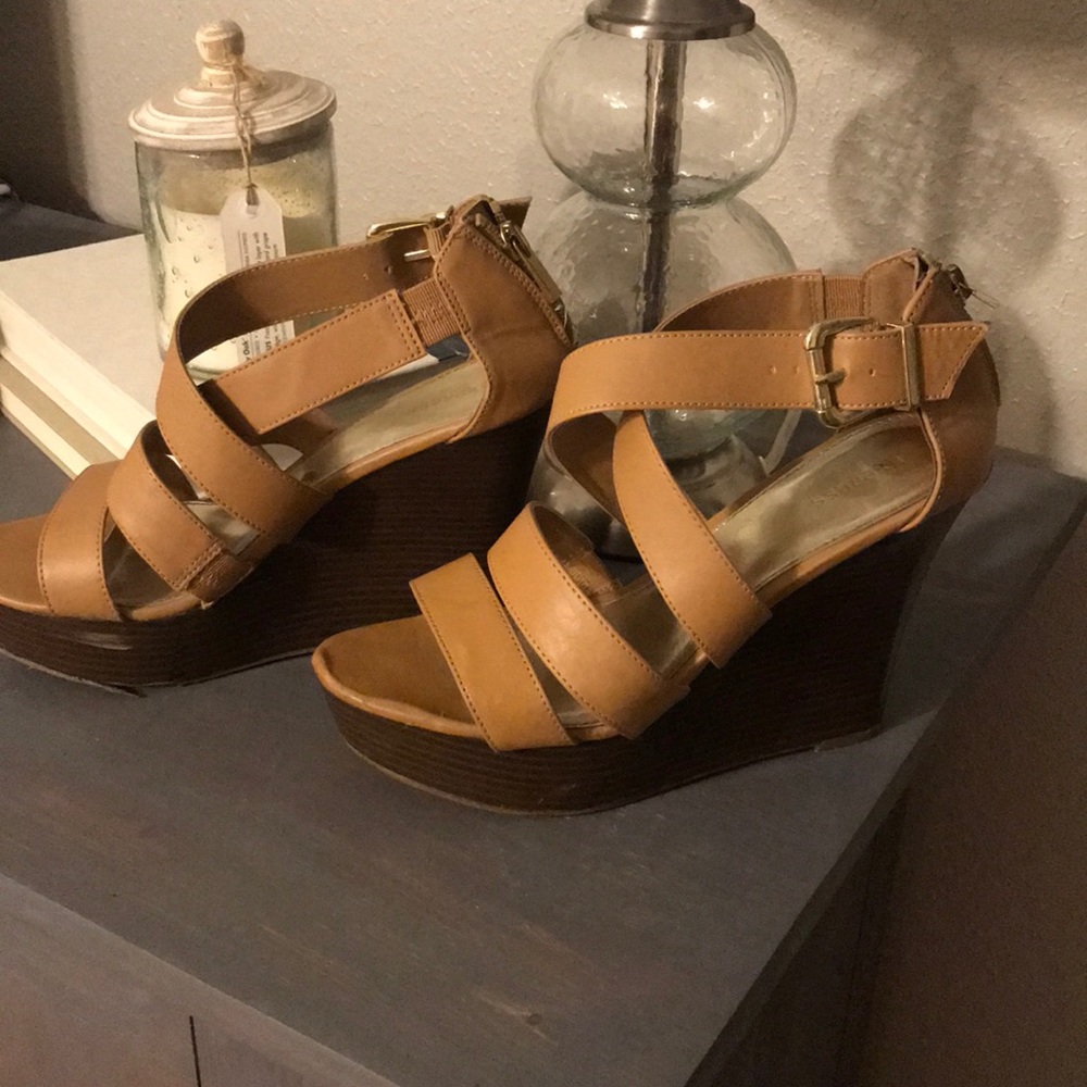 Wedges - Picture 3 of 3